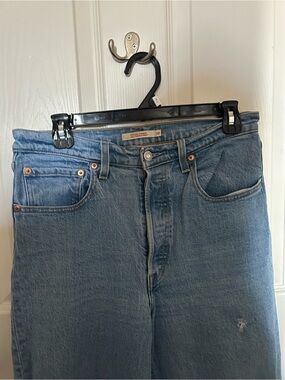 Levi’s Ribcage Straight Jeans
